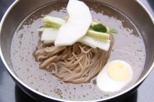  [주간한국] [이야기가 있는 맛집(281)] ‘동신면가’ 박영수 대표 