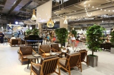  롯데, 대형마트 최초 프리미엄 매장 서초에 오픈 