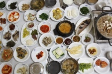  [주간한국] [이야기가 잇는 맛집(298)] ‘속리산 경희식당’ 이두영 사장 
