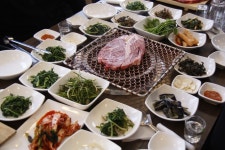  [주간한국] [이야기가 잇는 맛집(298)] ‘속리산 경희식당’ 이두영 사장 