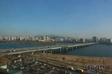  ‘좌고우면’ 8차 전력수급계획…“모두를 만족시키려다 모두 잃어“ 