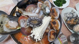  [주간한국] [이야기가 있는 맛집(313)]‘어촌싱싱회해물탕’ 이기호 대표 