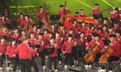  [포토] 남북 합동공연 준비중인 평양 류경정주영체육관 