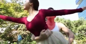  김민정 아나운서, 우아한 매력 발산...발레 실력 뽐낸 모습 눈길 