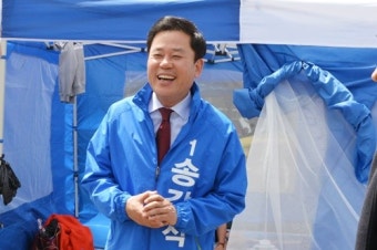 송갑석, 광주 서구갑 국회의원 당선 유력…민주당 '광주 탈환' 교두보 마련