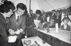  박종철 열사 부친 빈소에 조문 행렬…문 대통령 그리운 아들 곁으로 