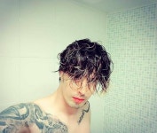  노라조 이혁 탈퇴 이유 불화설 아니고 녹색지대같은 그룹이라고 꼬셔 