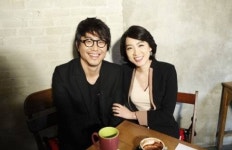  오정세, 미모의 아내와 함께 포착! ‘아나운서 느낌 물씬~’ 