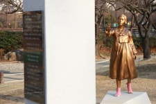  김해 대표 조형물이 한눈에 김해시, 공공조형물 화보집 출간 
