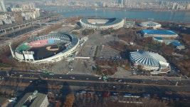  서울 잠실종합운동장 100회 전국체전 앞두고 잔디 쉼터로 