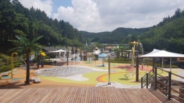 경남 진주시, 진양호공원 어린이 물놀이터·에어바운싱 돔 조성 완료