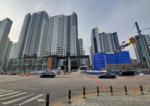 [우리동네 아파트-21] 조경 강점 래미안슈르, 매매가 상승세