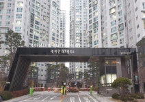 [우리동네 아파트-22] 대단지+신축+학군 래미안대치팰리스 중소형 강세