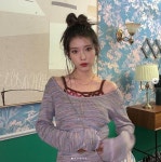아이유 1위 셀러브리티(Celebrity) 공감과 위로의 곡