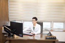 종아리 혈관 돌출, 방치된 하지정맥류 아닌지 확인해야
