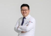 건강을 잃게 만드는 족부질환·무지외반증