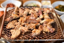 삼복더위 닭숯불구이·광양불고기·장어구이로 기력보충 하자”