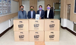 [포토] 대경화학, 상주시의회에 코로나 마스크 기탁