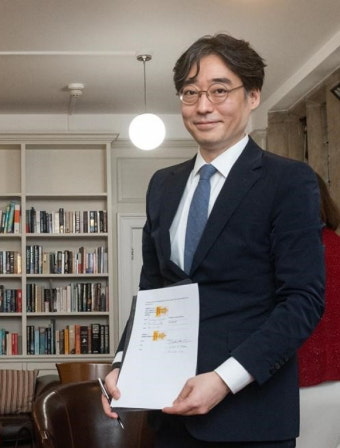 상장폐지 위기의 캔서롭, 임종윤 한미사이언스 대표는 살릴까