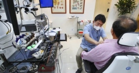 내달 3일부터 동네 의원서도 코로나 진료…고위험군만 PCR검사