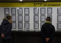 주 40시간 풀타임 취업자 고용률, 2년 연속 50%대