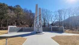 상주시, 6.25 및 월남참전자 기념비 완공
