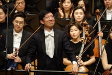 텅취 촹 4년만에 다시 서울시향 지휘...‘브람스를 좋아하세요’ 교향곡 3번 연주