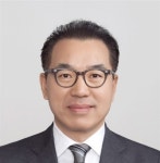 롯데맨은 단 한 명뿐…롯데쇼핑에 부는 뉴 롯데 바람