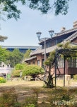 대구 중구청, 청라언덕에 친환경 해충퇴치용 포충기 2대 설치