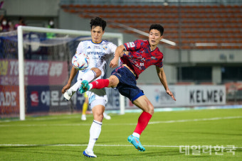 김천상무, 울산에 0 대 2 패... 홈경기 첫 패배