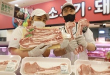삼겹·등심·등갈비·갈비 한번에…롯데마트, 고인돌 삼겹살 출시