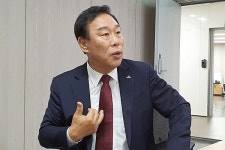 최민호 세종시장, 행정수도 완성위해 호텔 세미나실 등 지어야