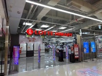 롯데하이마트, 폐점·직원이탈·재고자산...무게 실리는 황영근 교체설