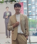 지현우, 신생 로얄티이엔엠과 전속계약…10년 인연 매니저와 동행