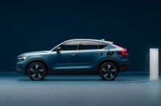 볼보자동차, C40·XC40 리차지 글로벌 공개…안전성·성능 ↑