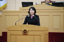 윤명희 도의원, 김영록 지사에 장흥 천관산 관광개발 건의