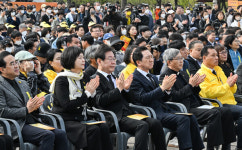 여야 세월호 추모식 참석…