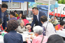 공주시 유구읍,월송·옥룡동,우성면 등 경로잔치 열어