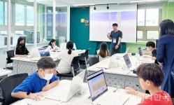 구미도서관, 이야기가 있는 코딩 운영