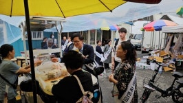 이정만 천안 당협위원장, 성환이화시장 찾아 소통행보