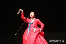 [영상] 판소리 흥부가 중 초 앞 창하는 박소율 학생