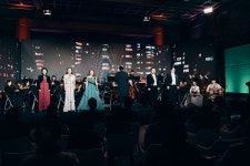 부산 배경으로 한 그리움 보리밭 부르자 각국 대사들 원더풀~...세계박람회 유치기원 갈라콘서트 성황