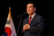 백성현 논산시장, 시민 행복 위해 최선의 노력 다하자