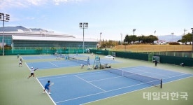 제8회 김천 전국 동호인 테니스대회 개막...900여명 참가