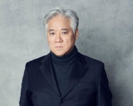 베이스 연광철 든든한 빽 생겼다...마스트미디어와 매니지먼트 전속 계약