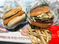 햄버거에 장아찌?...맥도날드, 진주 고추 크림치즈 버거 먹어봤더니