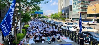 벤츠 딜러 한성차 노조 파업...14일 재교섭