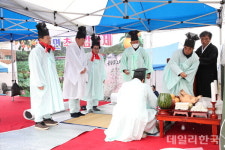 [영상] 상주시 공검면 제1회 공갈못 축제 가져