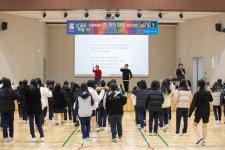 제주 사로잡은 천 개의 파랑...공연뿐 아니라 전문가 특강·찾아가는 교육도 성황