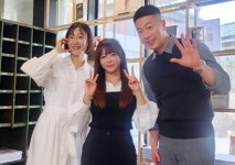게스트 위한 강소연의 피아노 헌정연주...고품격 웹예능 낭만살롱 인기몰이
